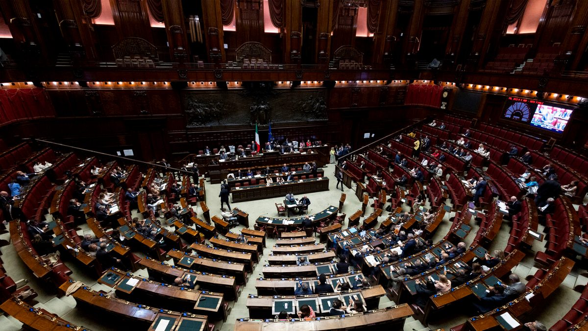 Riparte la battaglia sulla legge elettorale, le opposizioni: 'Faremo muro'