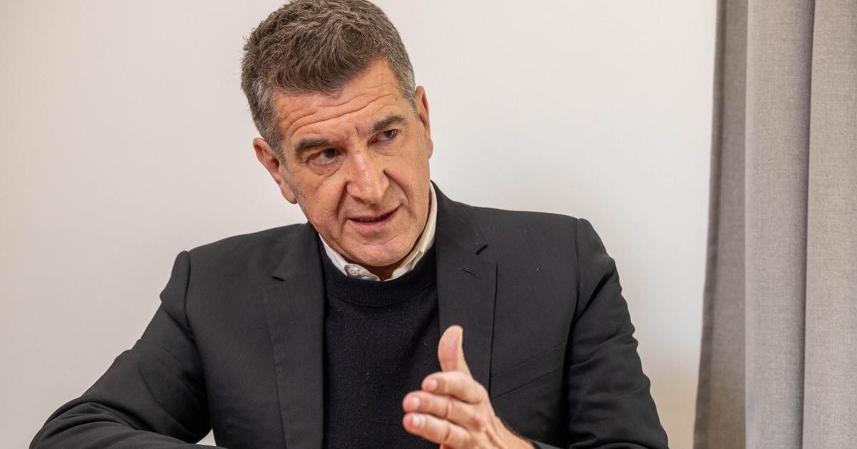 «Être de gauche, ce n’est pas faire vœu de pauvreté», se justifie Matthieu Pigasse, pointé du doigt pour ses vacances s…