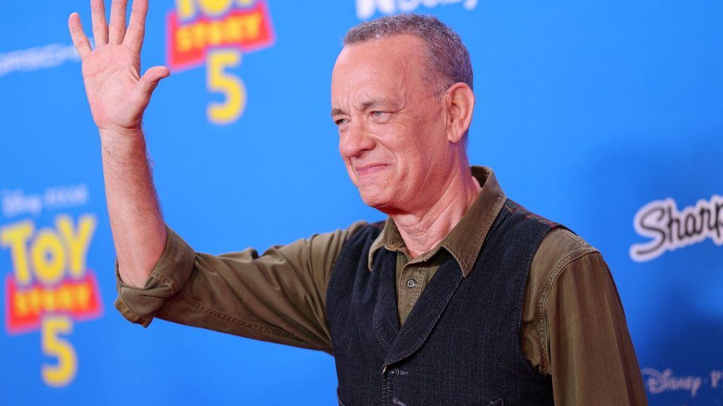 « Laissez-le tranquille, il est parfait » : Tom Hanks refuse catégoriquement qu'on touche à ce grand classique du cinéma
