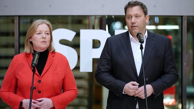 Regierungsbildung in Berlin: SPD-Spitze an Linke: Antisemitismus nicht mit uns