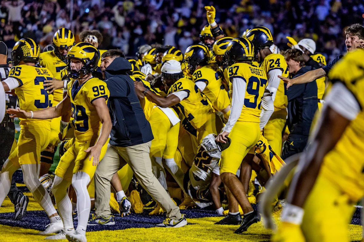 Social media reacts to Michigan's stunning Hail Mary win over WMU