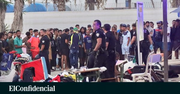 Un herido y cuatro detenidos tras un nuevo enfrentamiento entre migrantes en Ceuta