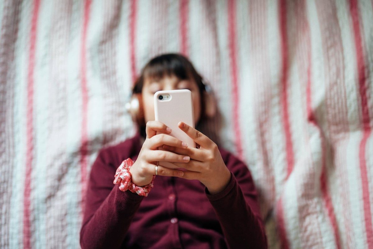 We’re psychologists. Here’s how AI can be more comforting than a person