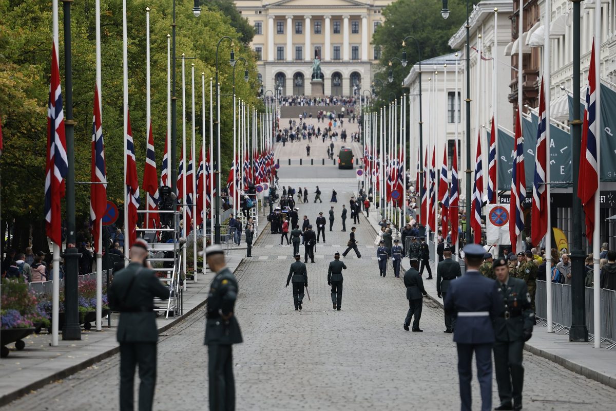 Kong Haralds gravferd: Alle som skal inn i Oslo sentrum, må gjennom sikkerhetskontroll