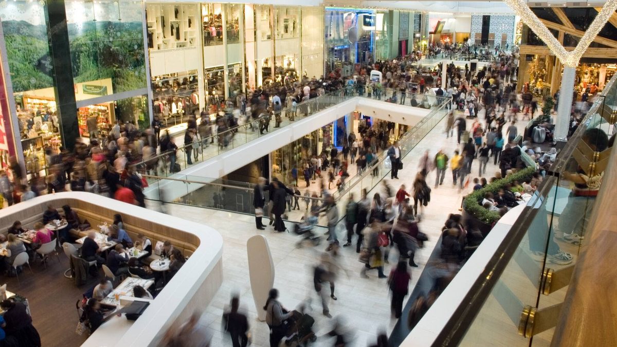 Popular women's clothing chain closes 177 stores