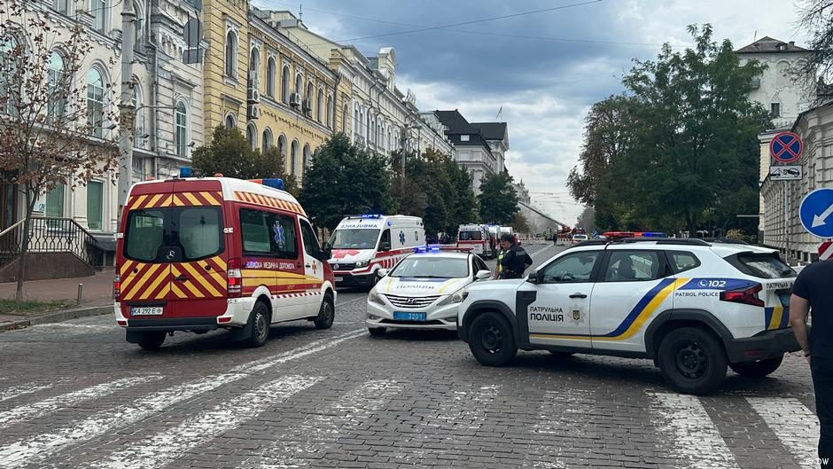 Russische Drohne trifft Geheimdienstzentrale in Kyjiw