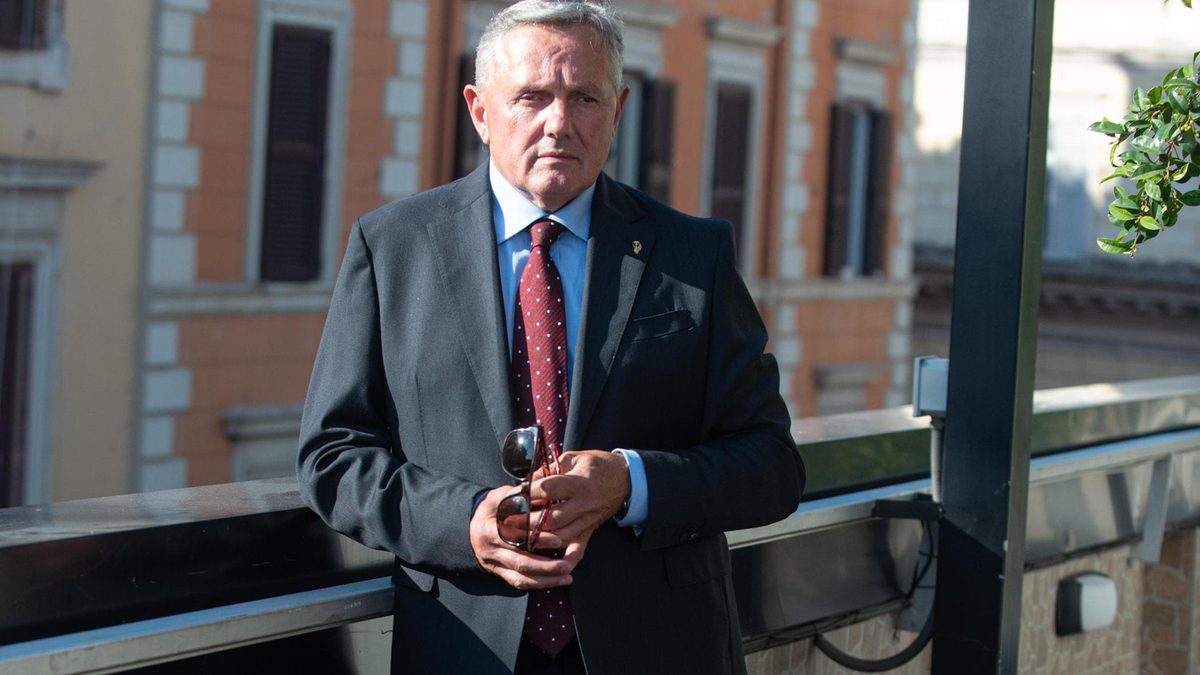 Fioravanti: “Da Mosca tentativi di influenzare le nostre forze armate”