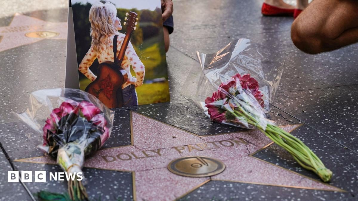 Dolly Parton gets new star on Hollywood Walk of Fame after vandalism