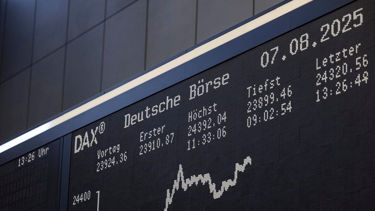 Borsa: l'Europa chiude in rialzo col petrolio, Francoforte +0,8%