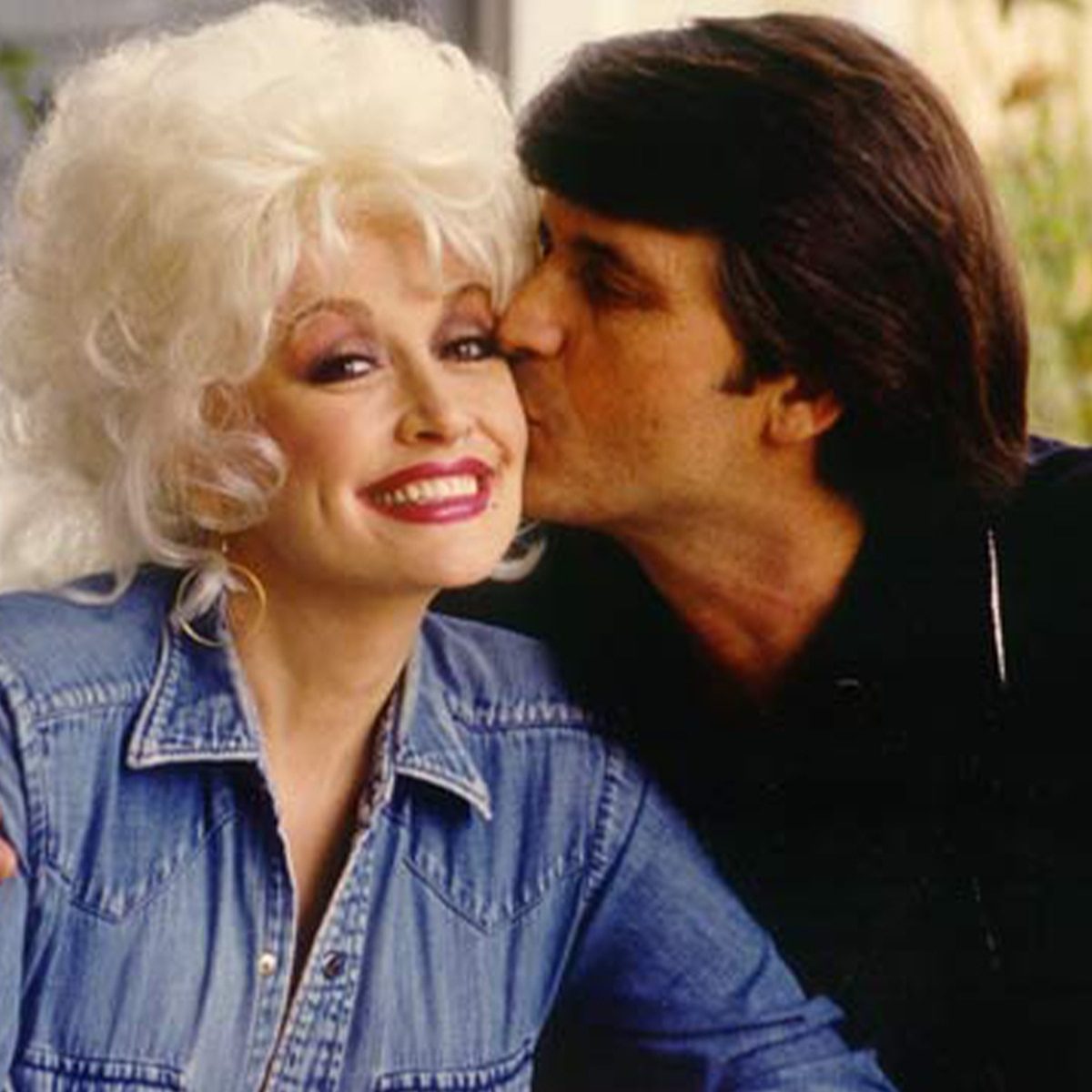 Dolly Parton's Sister Shares Rare Insight Into Carl Dean Marriage