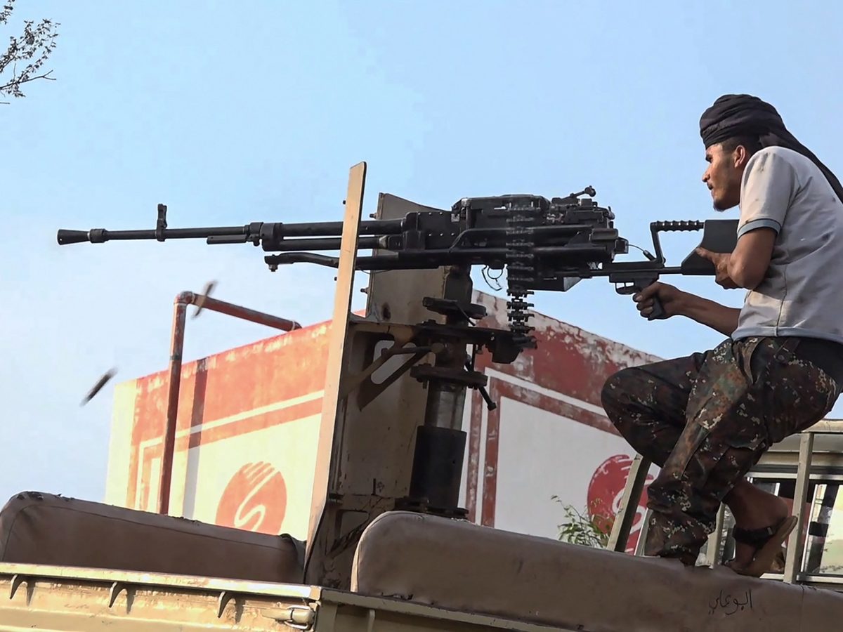 Can the Houthis close the Red Sea after seizing the Yemen coast?