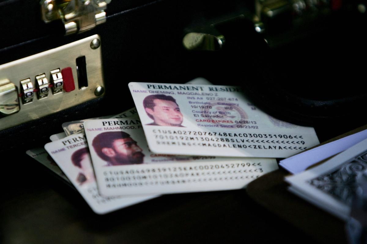 USCIS Stops Sending 'Welcome to America' Green Card Pack