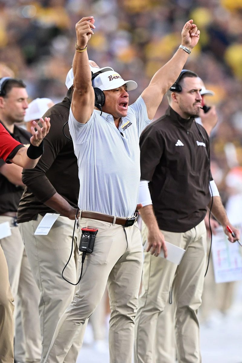 Lance Taylor addresses free play for Michigan Hail Mary, says clock 'was past zeros'