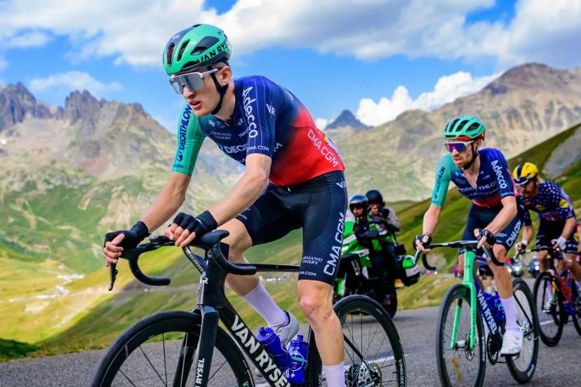 Decathlon - CMA CGM domicilie ses contrats en Suisse mais « conserve sa nationalité sportive française »