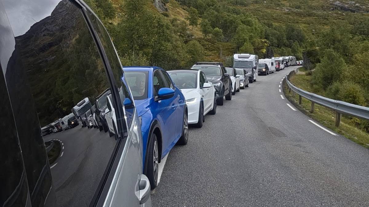 Trafikkulykke i Sirdal - luftambulanse tilkalt