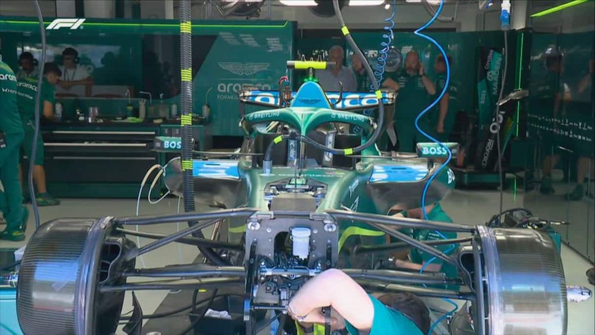 Problemi alla frizione: Alonso salta le Libere 2 a Madrid