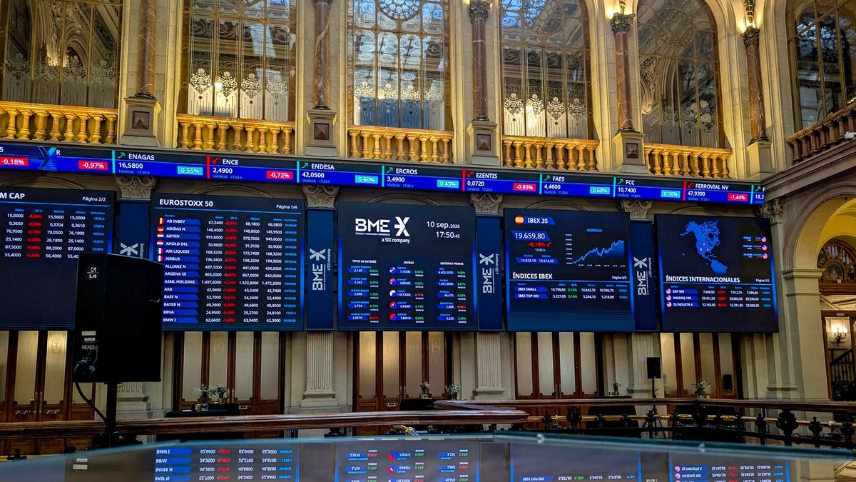El Ibex 35 se aleja de los 20.000 al retroceder un 1% en una semana marcada por la subida del crudo y los tipos del BCE