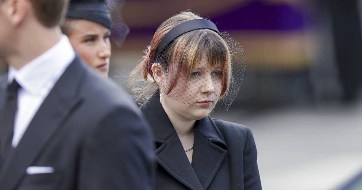 Maud Angelica Behn teilt rührende Abschiedsworte an Opa König Harald