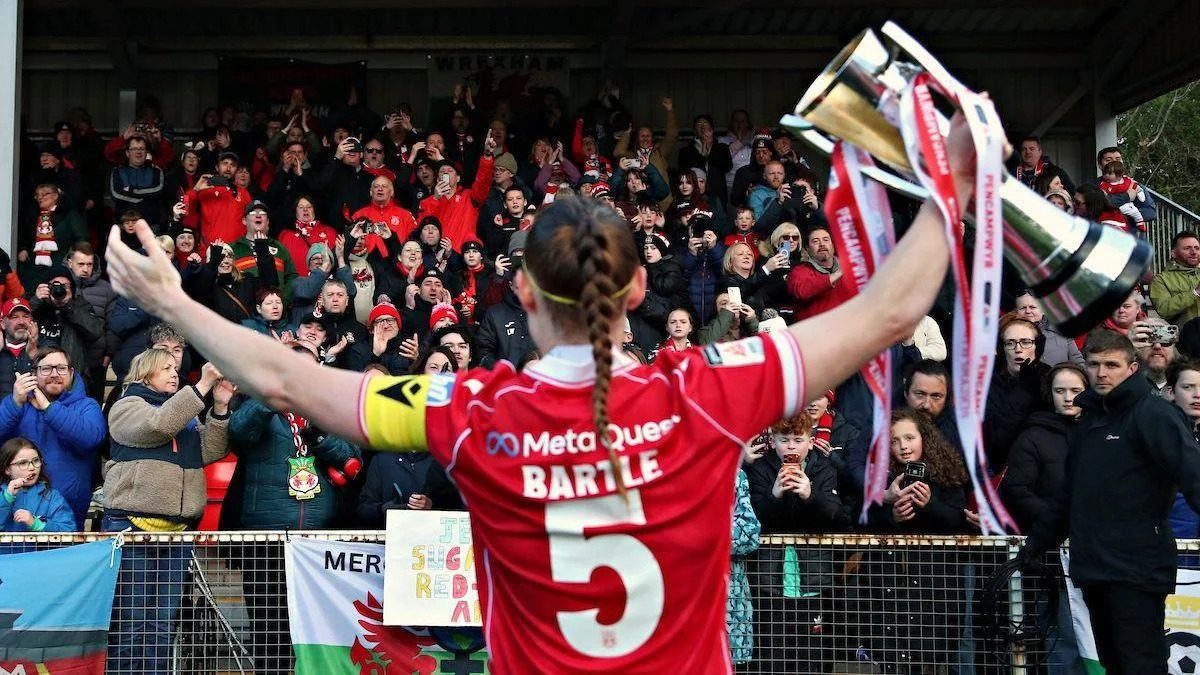 Wrexham target treble as Adran season begins