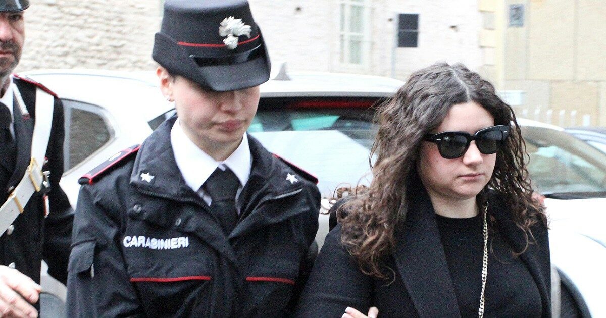 Chiara Petrolini e i neonati sepolti in giardino: pm impugnano l’assoluzione per il primo omicidio