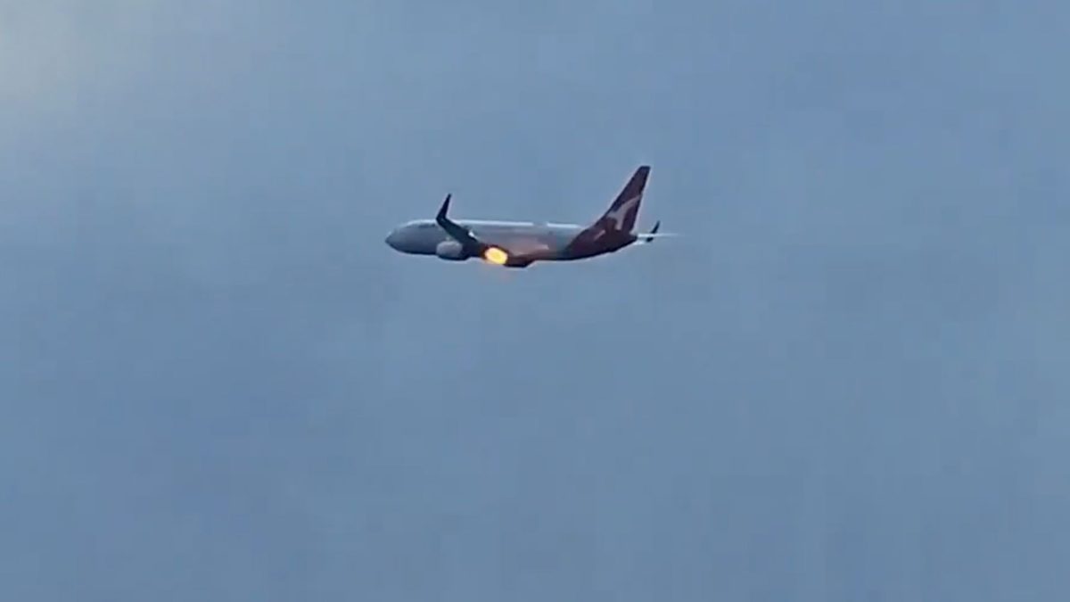 Flames burst from Qantas plane engine after New Zealand takeoff