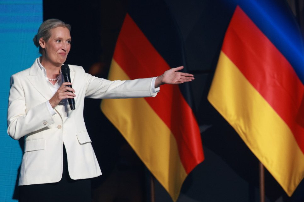 „Strategiczne głosowanie” zatrzyma marsz AfD? Już dziś ważne wybory w Niemczech