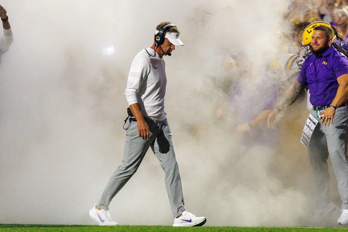 Social media reacts to Clemson’s wild blowout loss against LSU