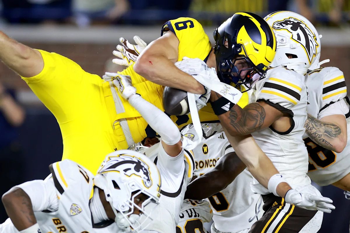 Big Ten attempts to explain officiating review in Michigan's controversial Hail Mary win over WMU