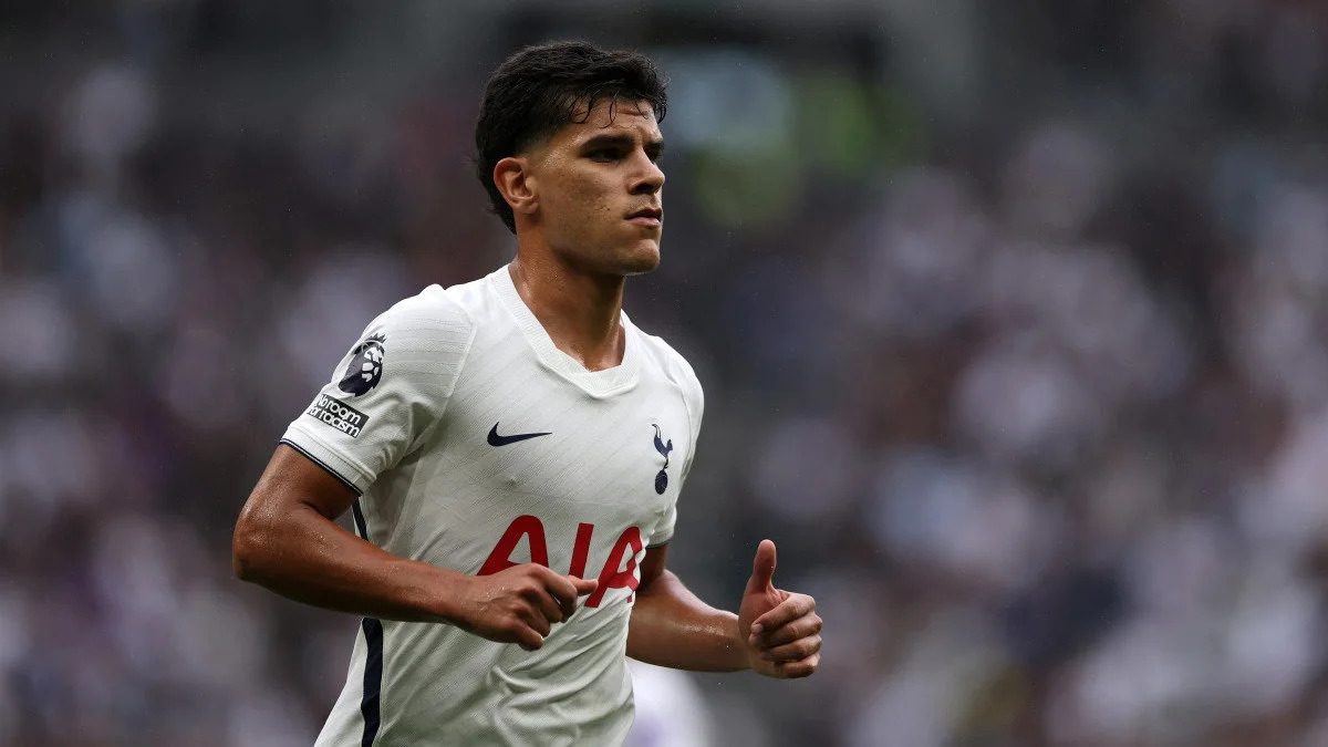 3 passes, 0 shots, 1 yellow: United were right to not sign reckless 22-yo star