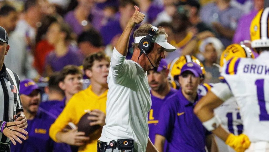 LSU’s Lane Kiffin Era Begins With Blowout Win Amid Ongoing Legal Battle