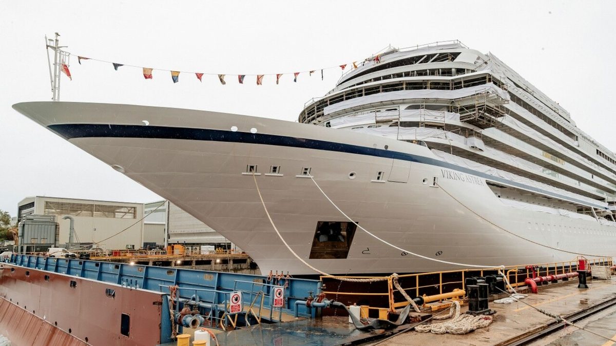 Ad Ancona Fincantieri vara la nuova nave da crociera Viking Astrea