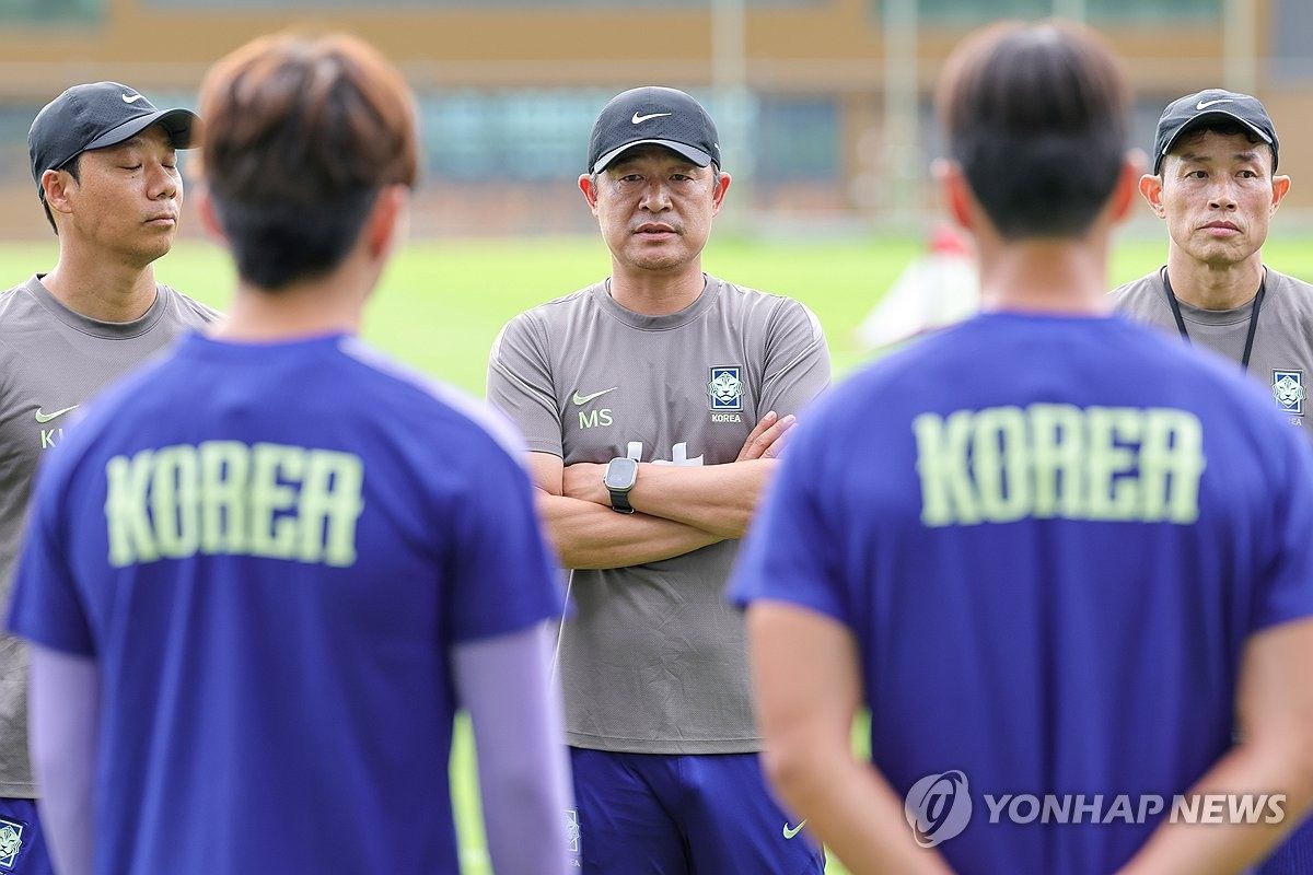 아시안게임 4연패 도전하는 이민성호 일본으로 출국(종합)