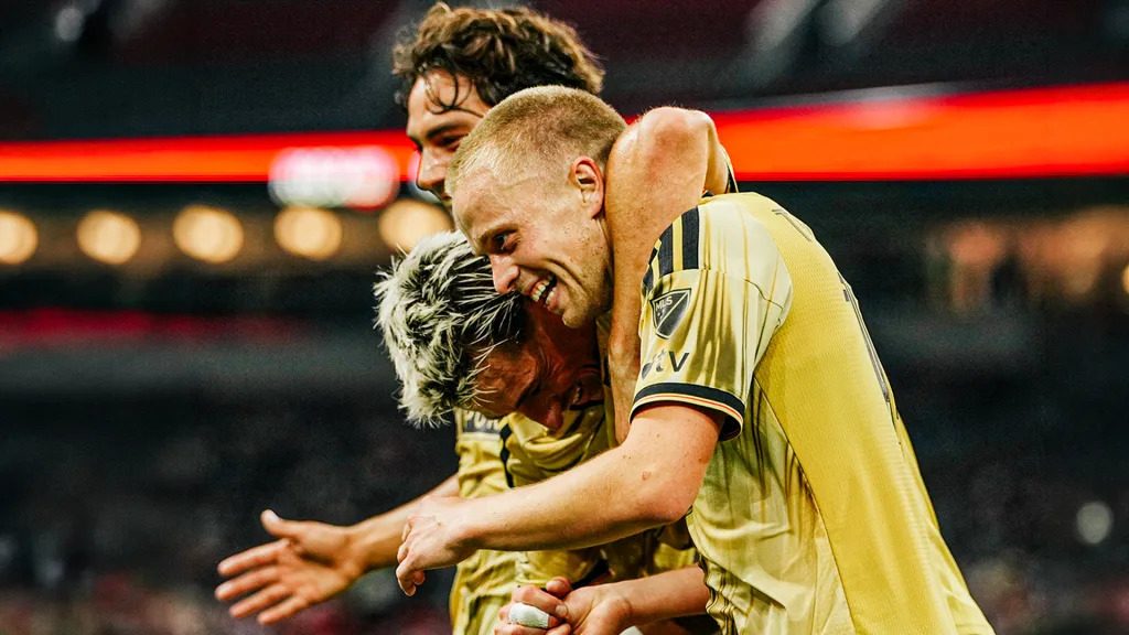 St. Louis CITY extend unbeaten run with Vancouver upset