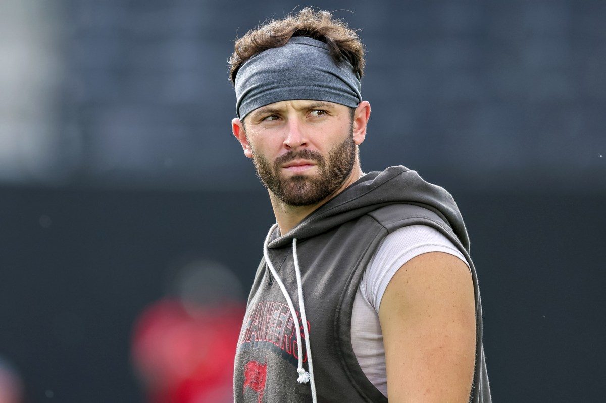 Bucs' Baker Mayfield Likely Without 2 Key Offensive Weapons for Bengals Opener