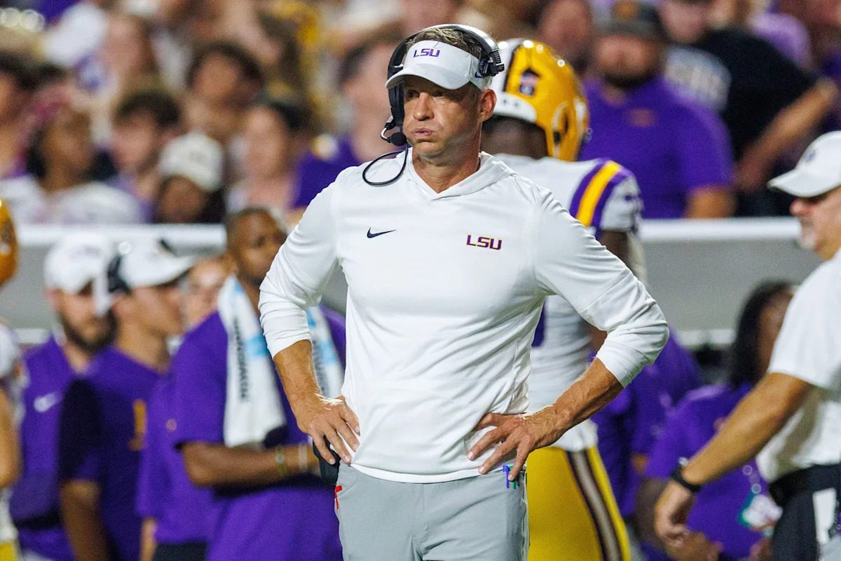 ‘D1 Troll,’ ‘Not Beating the Diva Allegations’ — CFB Fans See Right Through Lane Kiffin’s Shtick As LSU HC Gloats About…