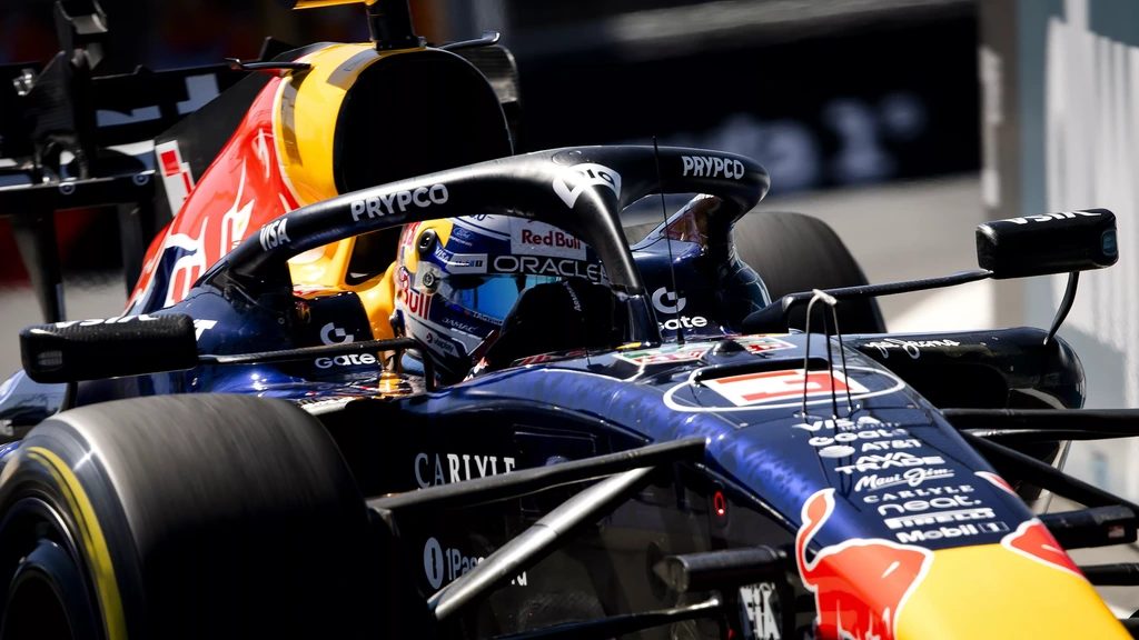 Verstappen eindigt eerste trainingsdag in Madrid met zesde tijd, Antonelli snelste
