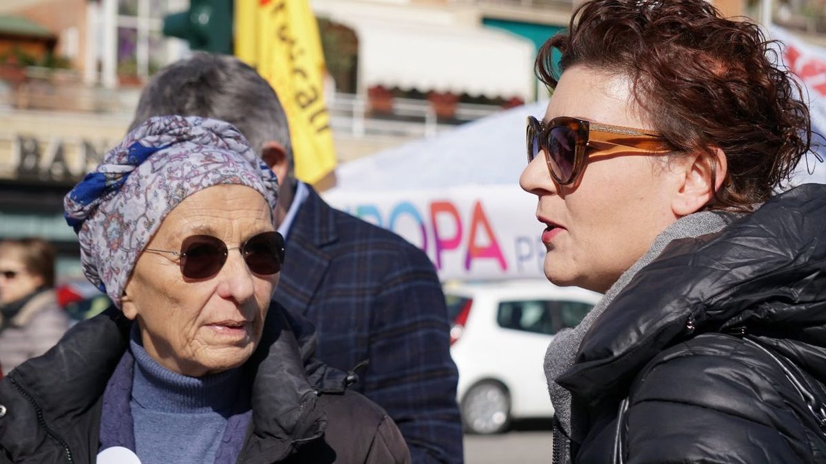 Carla Taibi, assistente storica di Emma Bonino: «Stare al suo fianco per me era come salire ogni giorno sulle montagne…
