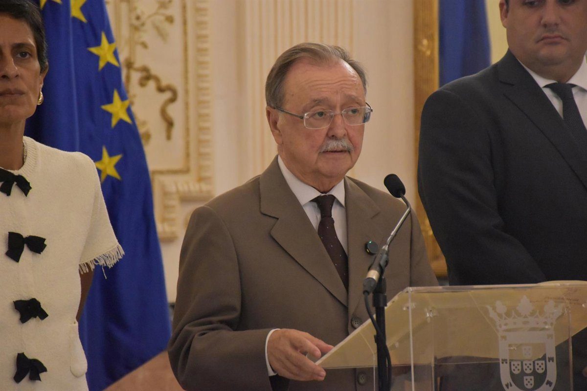 Vivas dice que Moncloa le pidió "que no llamara más" tras días advirtiendo sobre la crisis migratoria