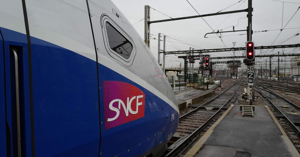 Déraillement d'un train avec 180 passagers en France : environ 20 blessés, "le plan Orsec nombreuses victimes" activé