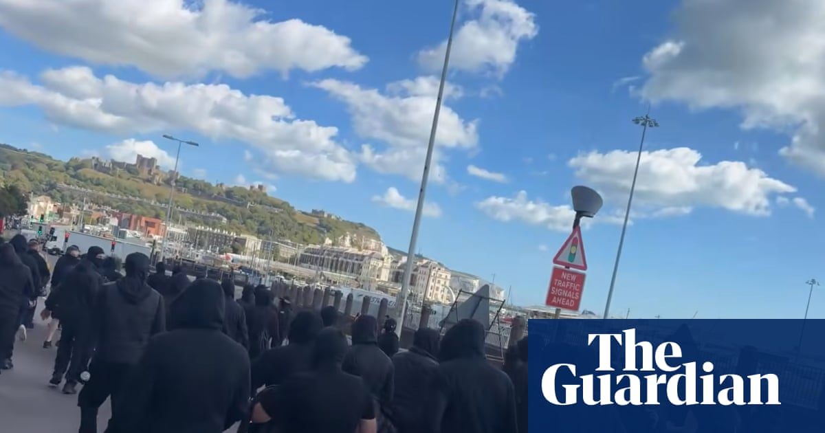 Black-clad Dover protesters condemned for ‘dressing up in costumes’ by minister