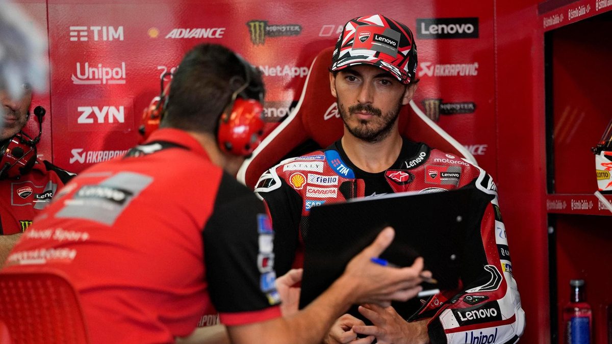 Bagnaia, crisi senza fine: “Non ci capisco più niente, è tutto molto strano”. A Misano è 19°