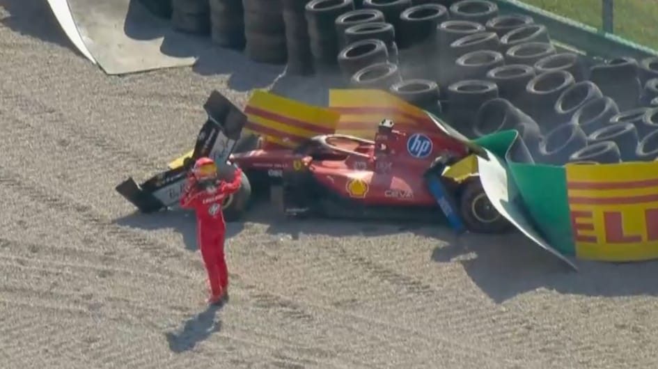 Ferrari-mareritt: Leclerc i voldsom krasj