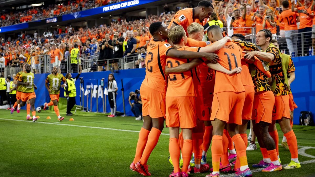Passie als uitgangspunt bij nieuwe start Oranje: 'Vier je goals, ook op de training'