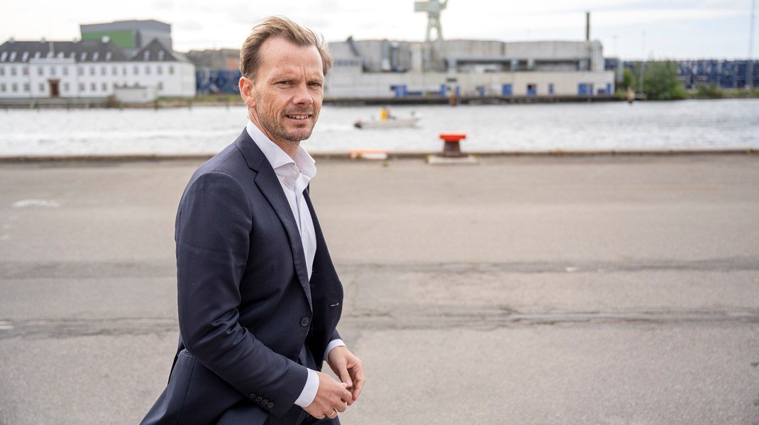 Hummelgaard tog til Nakskov og mødte en by i "blomstring", men en borgmester på røven
