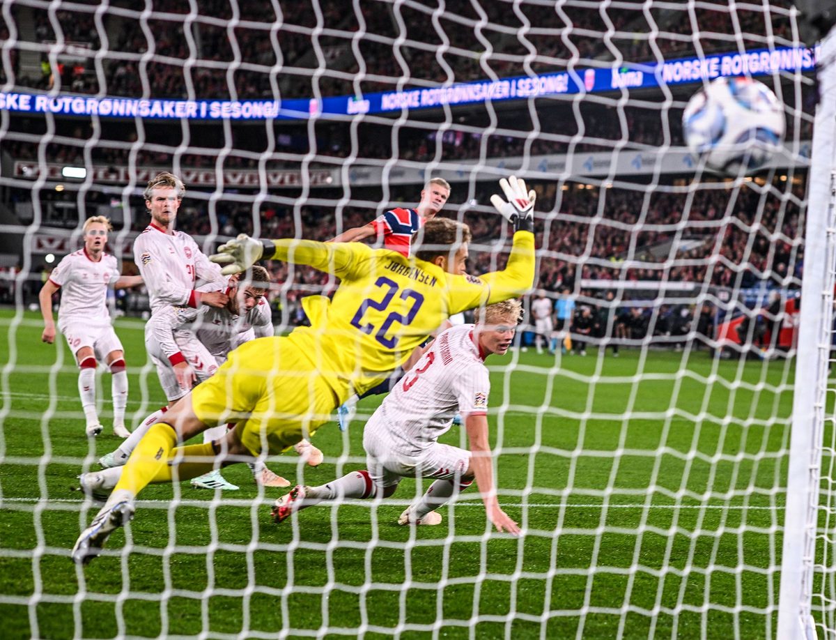 Haaland-rekord i historisk seier – men Norge «fikk sjokk» av danskene