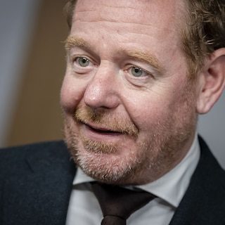 Sierra Leone noemt Nederland ‘neokolonialistisch’ na tv-interview met minister Van Weel over ‘Bolle Jos’