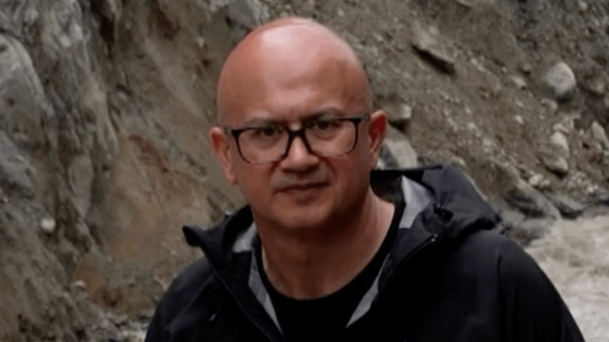 Nepal rescuers search hydropower tunnels for survivors
