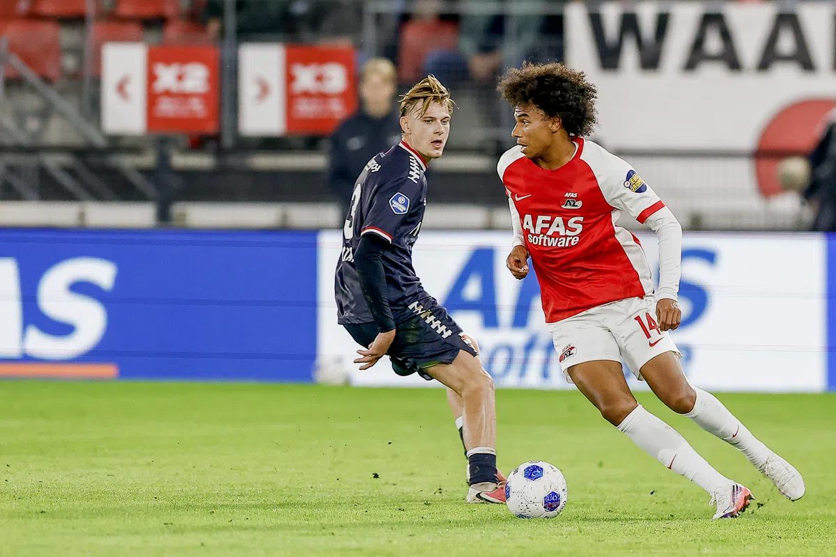 Stengs baalt na remise tegen Willem II: 'Deze hoor je gewoon te winnen'