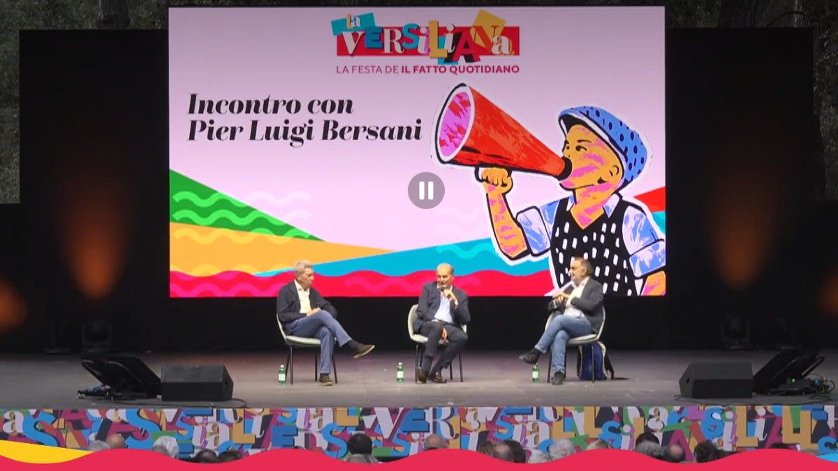 Festa del Fatto, Bersani sull’Ucraina: “Serve svolta negoziale. Troppi in Ue alludono all’escalation, cara Von der Leye…