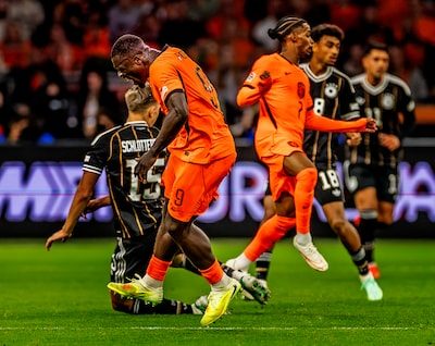 Xavi gaat nieuwe spits oproepen na uitvallen Brian Brobbey: ‘We gaan nu beslissen wie dat moet worden’